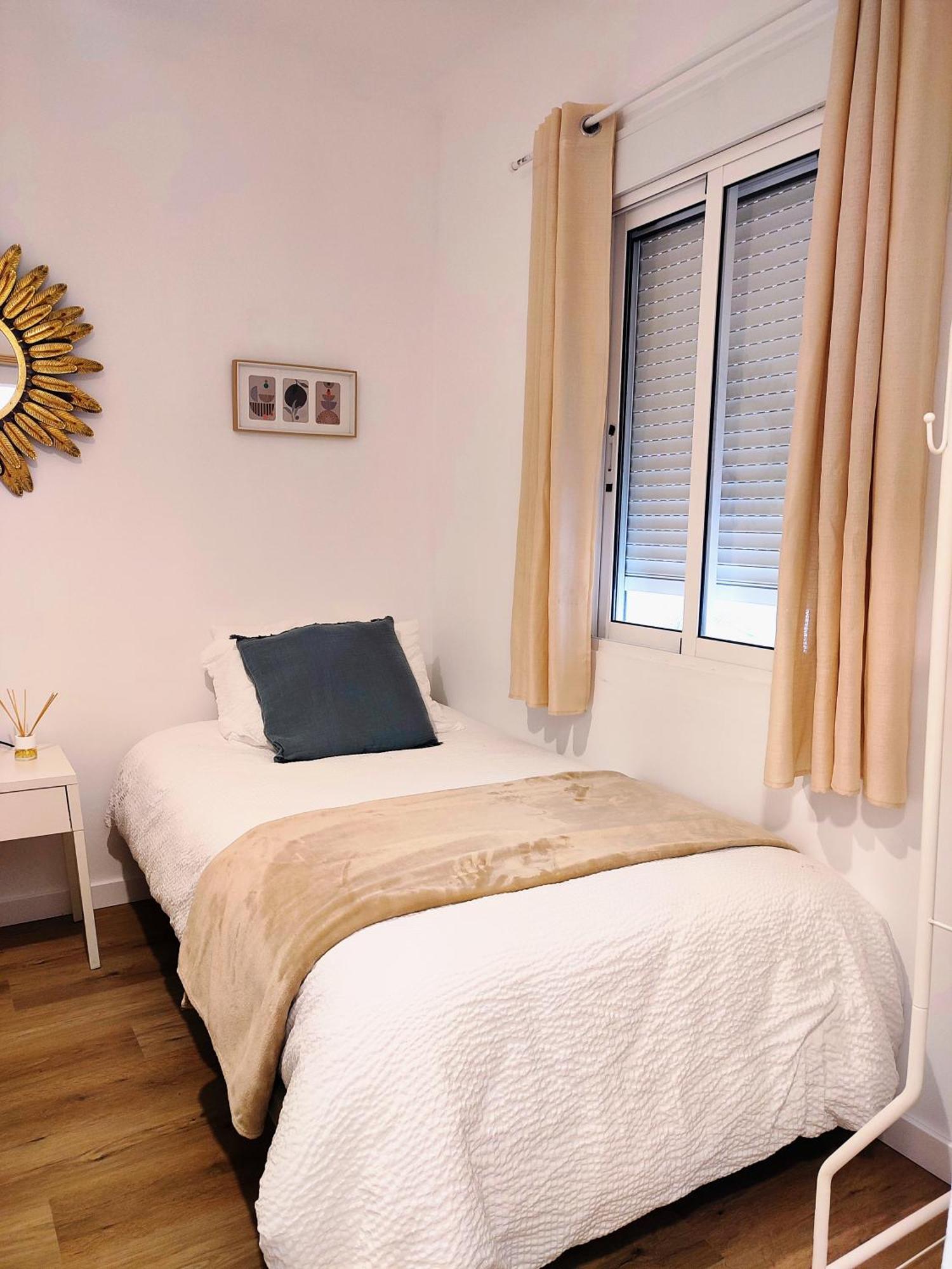 La Casita, A 2 Min A Pie De La Playa! Villa ซานตาโปลา ภายนอก รูปภาพ