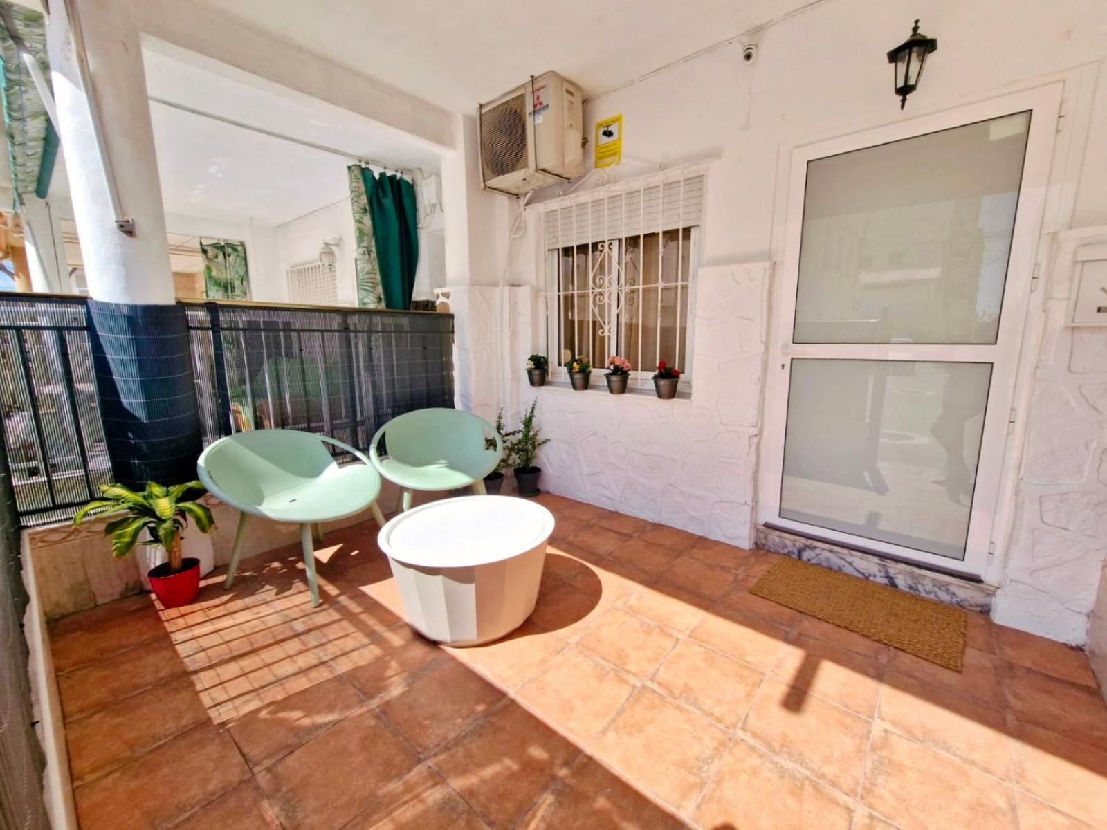 La Casita, A 2 Min A Pie De La Playa! Villa ซานตาโปลา ภายนอก รูปภาพ