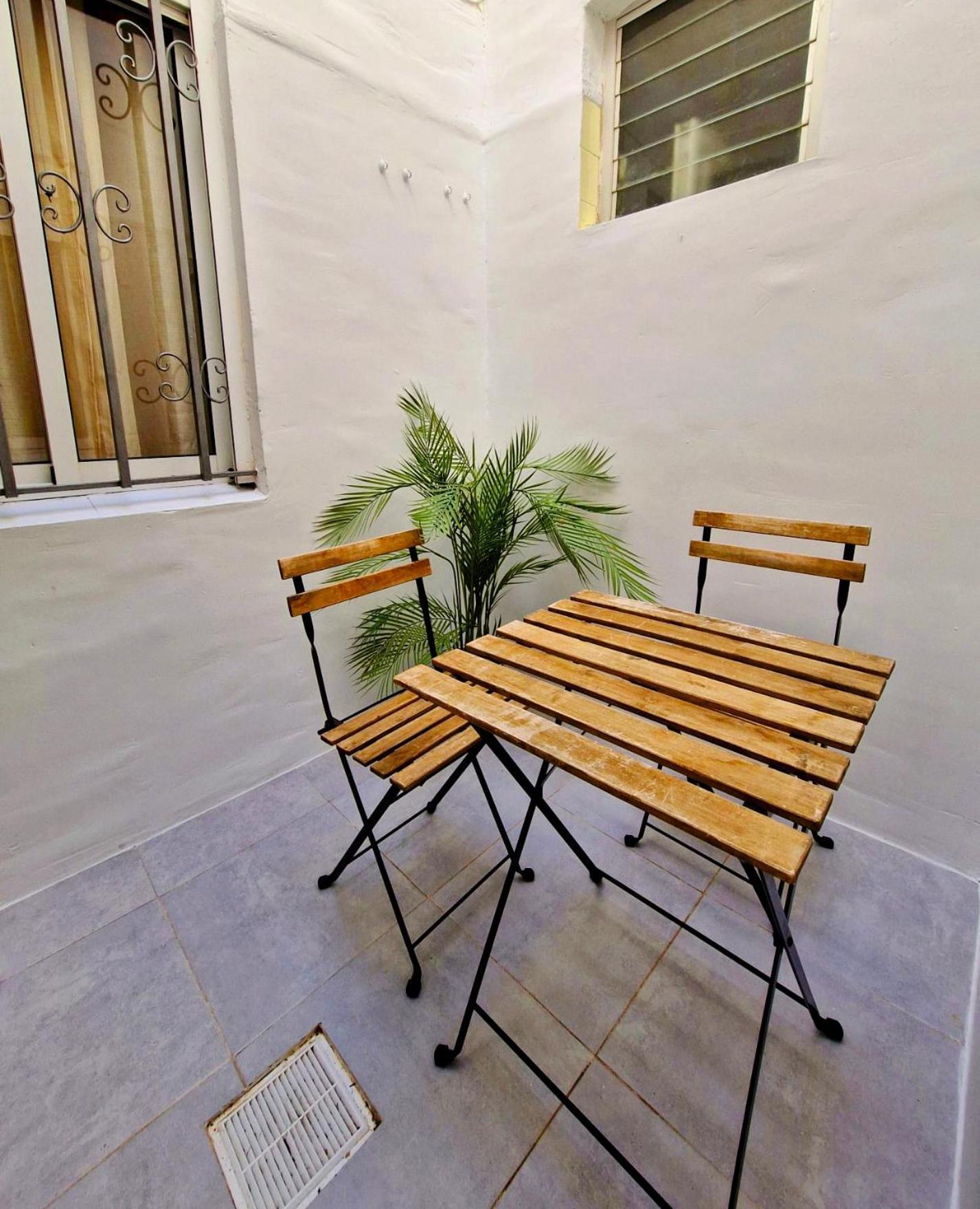 La Casita, A 2 Min A Pie De La Playa! Villa ซานตาโปลา ภายนอก รูปภาพ