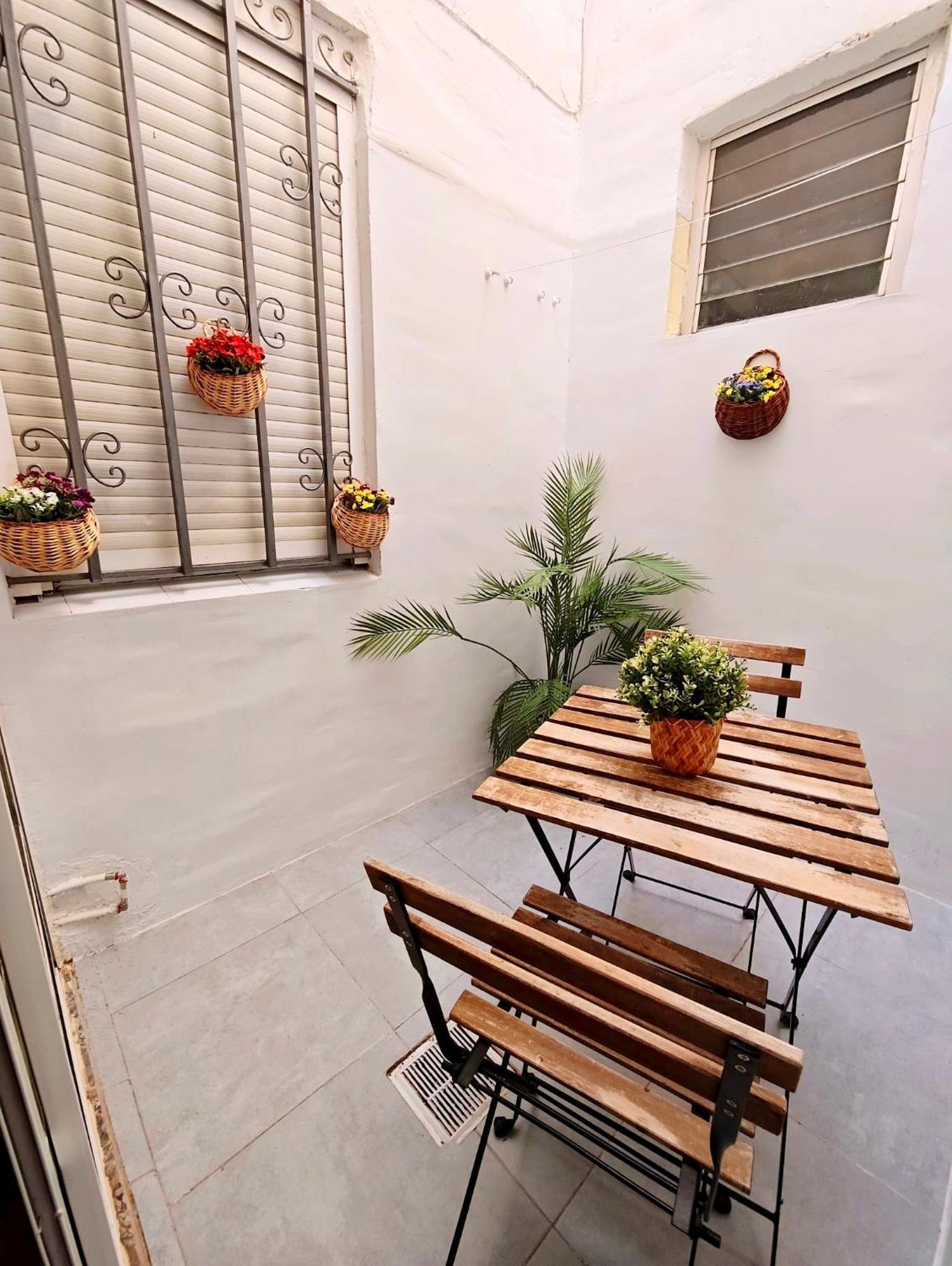La Casita, A 2 Min A Pie De La Playa! Villa ซานตาโปลา ภายนอก รูปภาพ